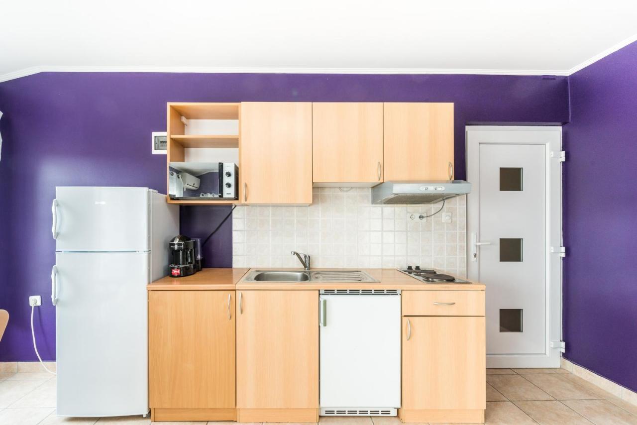 Apartments Mahnet Vir Room photo